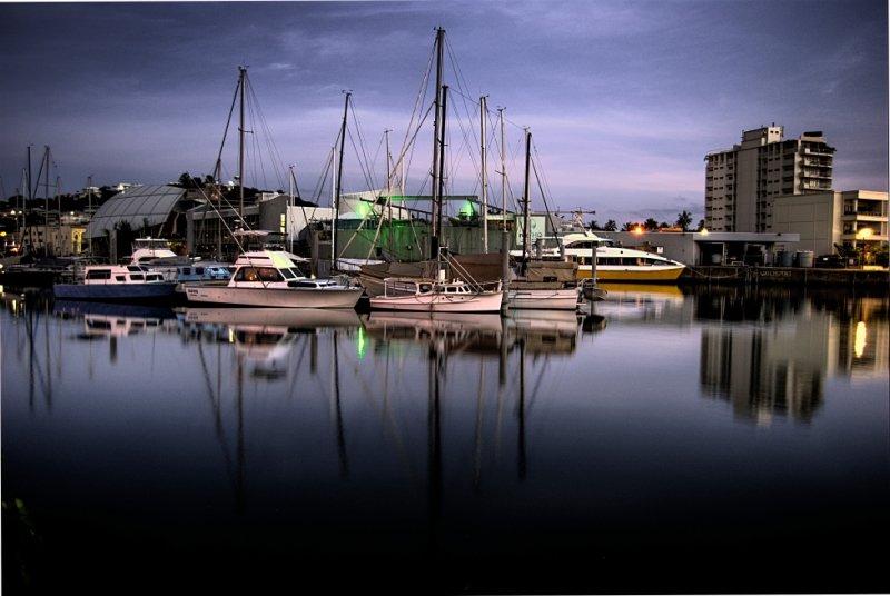 boats do gang up against other boats